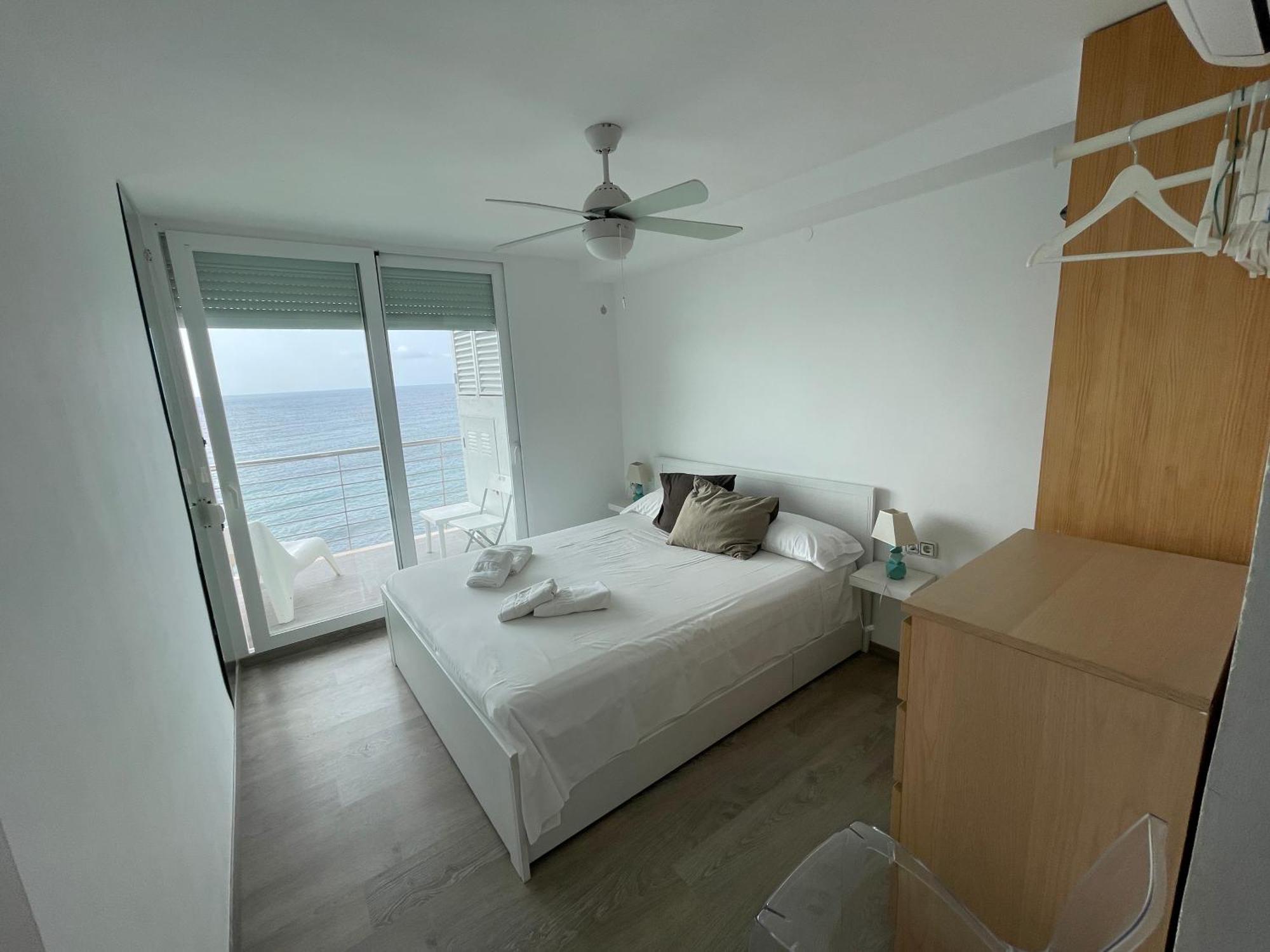 Moraira Sea Front, First Line, Air Conditioning, Heating, First Floor, 2 Habs 4Beds Luaran gambar